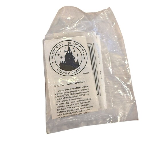 DISNEY WORLD MICKEY MOUSE SLEEPING WOOD DESK CLOCK VACATION RARE 4” High X 5” W - Picture 6 of 6